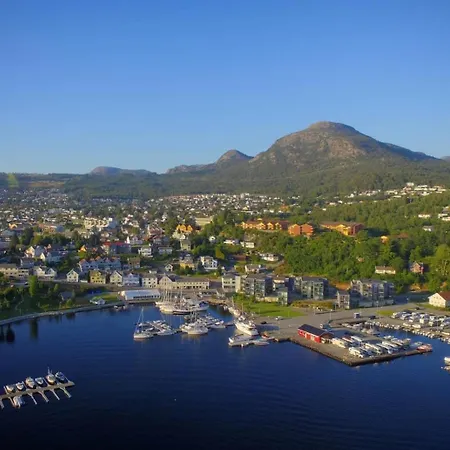 Small Apartment In The Harbour Of Jørpeland Extérieur photo