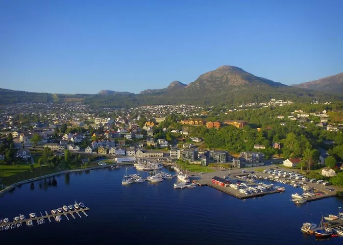 Small Apartment In The Harbour Of Jorpeland